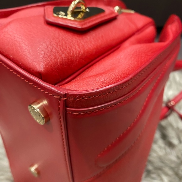 Etienne Aigne Purse. 100 % authentic. - Picture 3 of 7